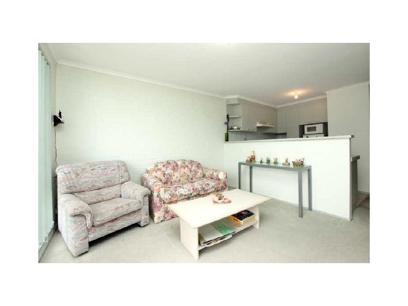 5/3 Riddle Place, Gordon ACT 2906