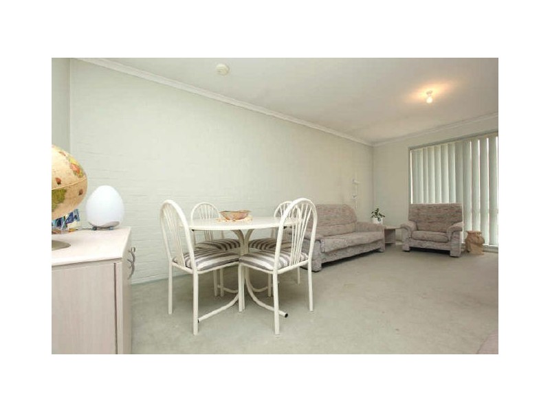 5/3 Riddle Place, Gordon ACT 2906