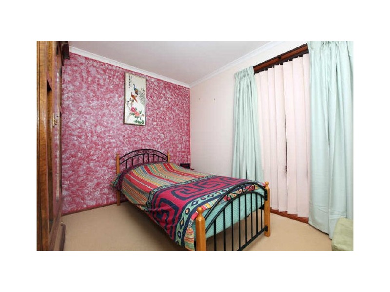 2 Nina Jones Crescent, Chisholm ACT 2905