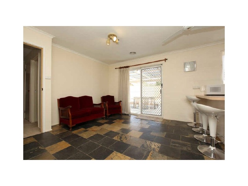 1 Snowball Place, Wanniassa ACT 2903