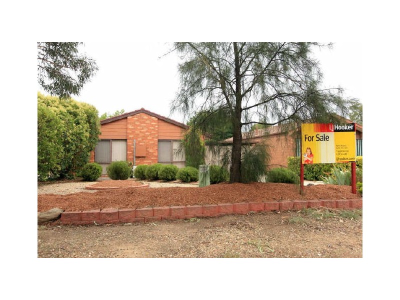 27 Marengo Place, Isabella Plains ACT 2905