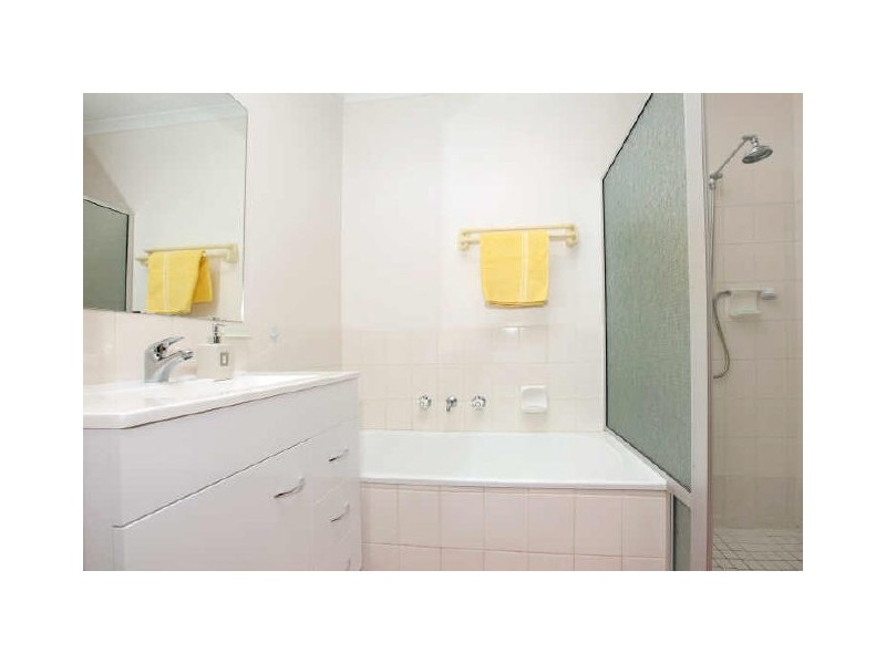 27 Marengo Place, Isabella Plains ACT 2905