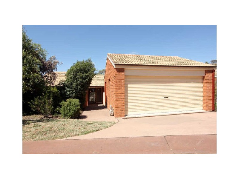 3/45 Stopford Crescent, Fadden ACT 2904