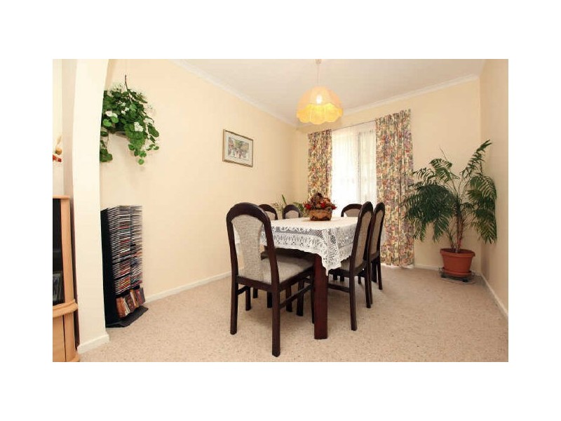 71 Beattie Crescent, Chisholm ACT 2905
