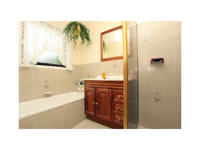 71 Beattie Crescent, Chisholm ACT 2905