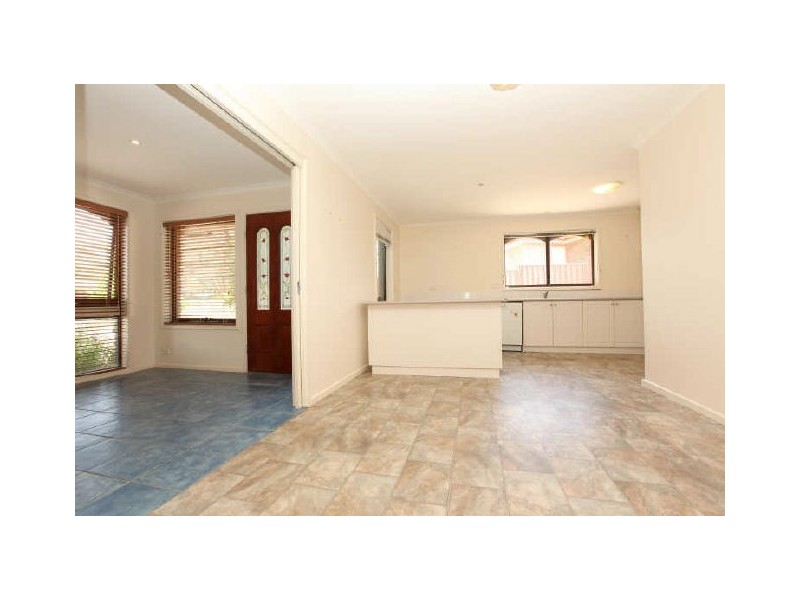 14 Gleeson Place, Kambah ACT 2902