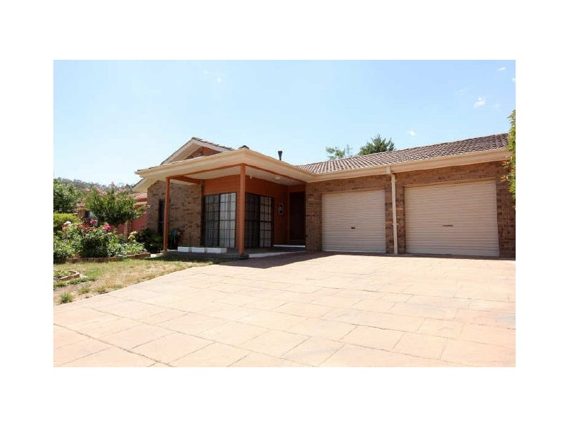 15 Walton Street, Isaacs ACT 2607