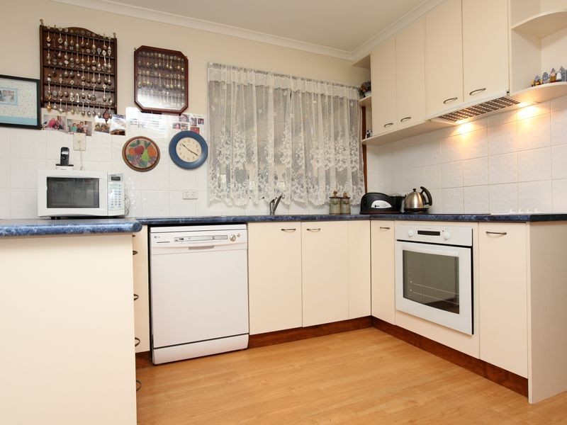 7 Maddock Place, Gordon ACT 2906