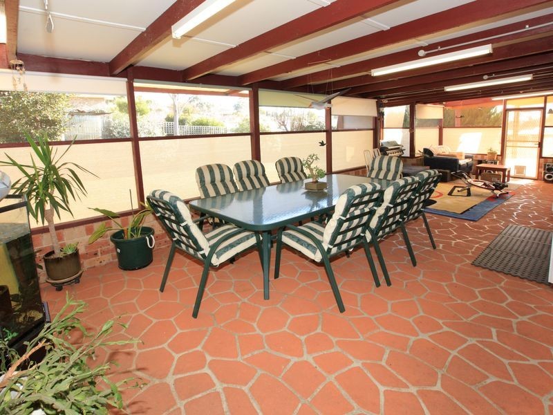 7 Maddock Place, Gordon ACT 2906