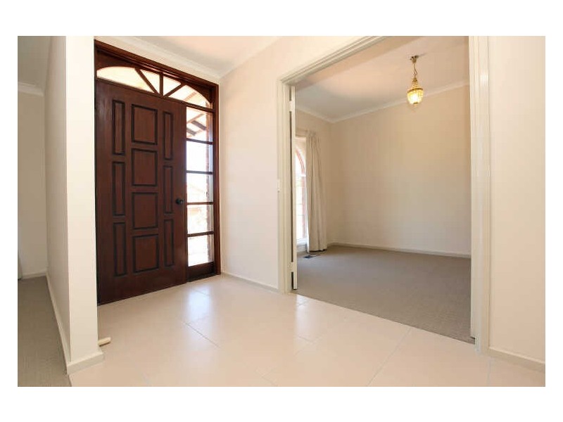 12 Adamson Crescent, Wanniassa ACT 2903