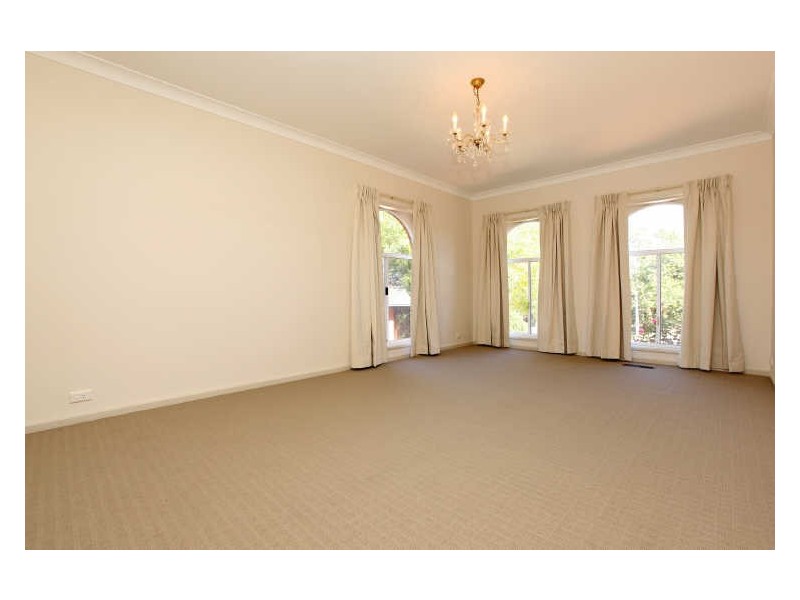 12 Adamson Crescent, Wanniassa ACT 2903