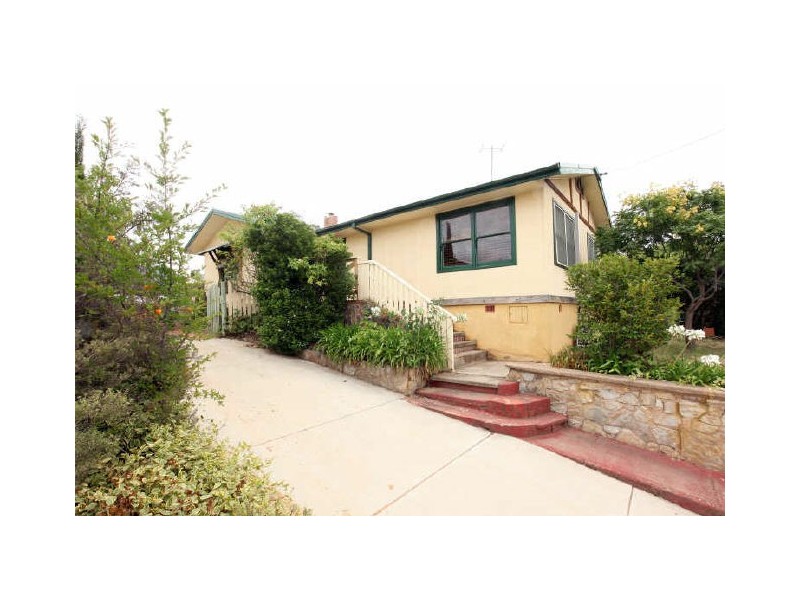 111 Cooma Street, Queanbeyan NSW 2620