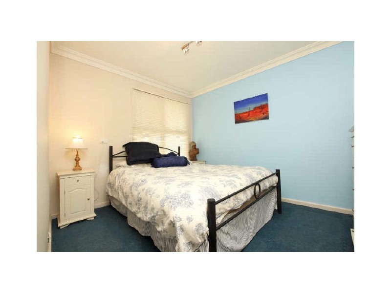 111 Cooma Street, Queanbeyan NSW 2620