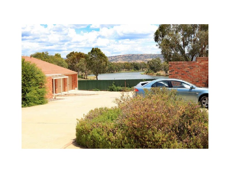 8/107 Barr Smith Avenue, Bonython ACT 2905