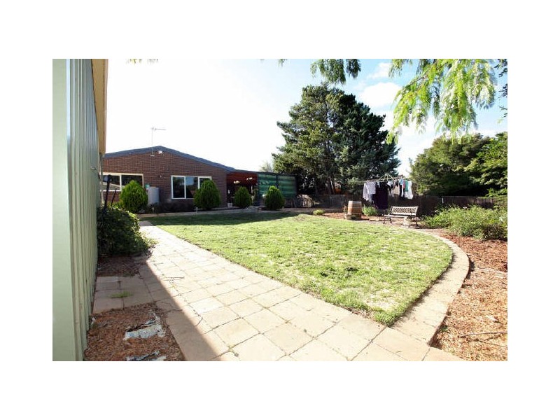 148 Jackie Howe Crescent, Macarthur ACT 2904