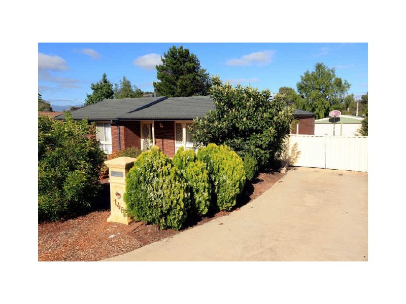 148 Jackie Howe Crescent, Macarthur ACT 2904