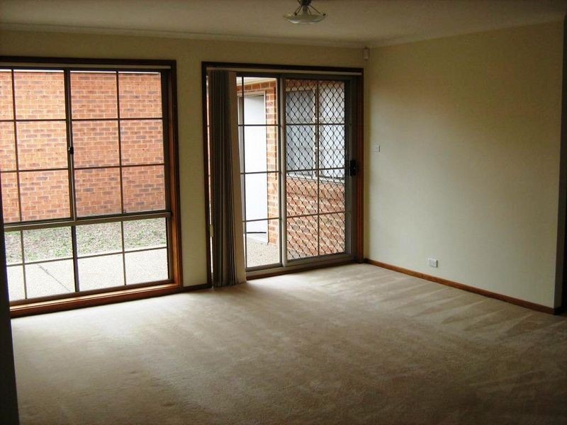 16 Bonnin Place, Bonython ACT 2905