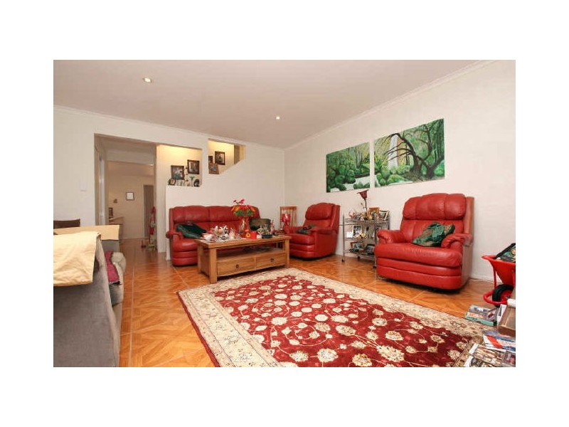 9 Dods Place, Greenway ACT 2900
