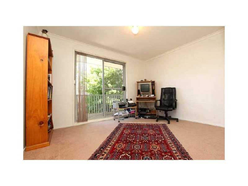 9 Dods Place, Greenway ACT 2900