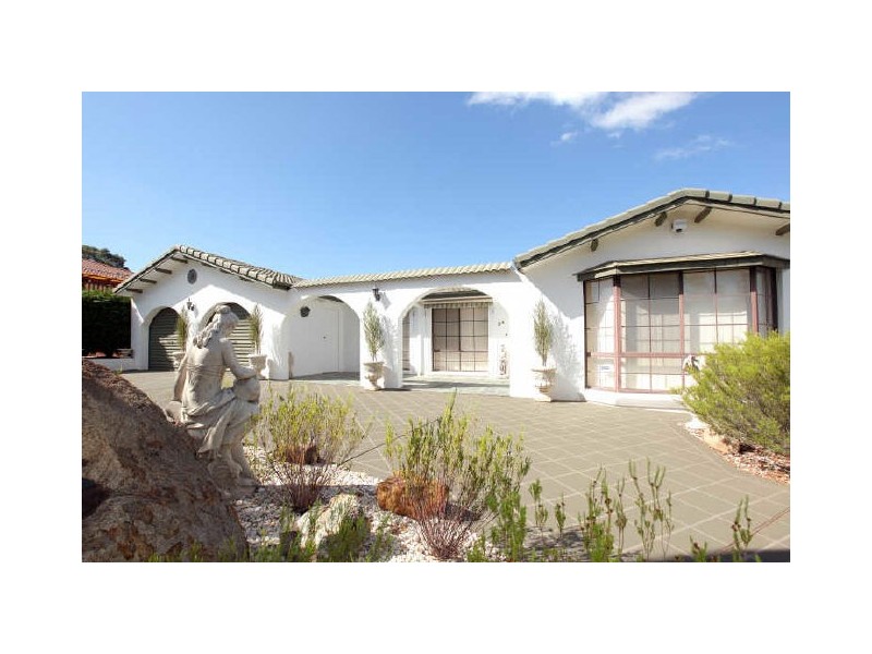 34 Carter Crescent, Calwell ACT 2905