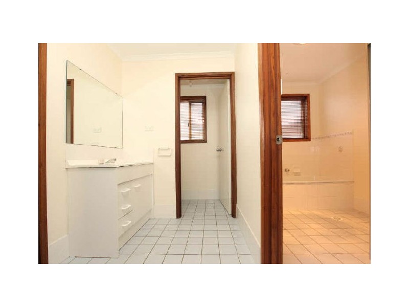 12 Doerner Place, Gordon ACT 2906