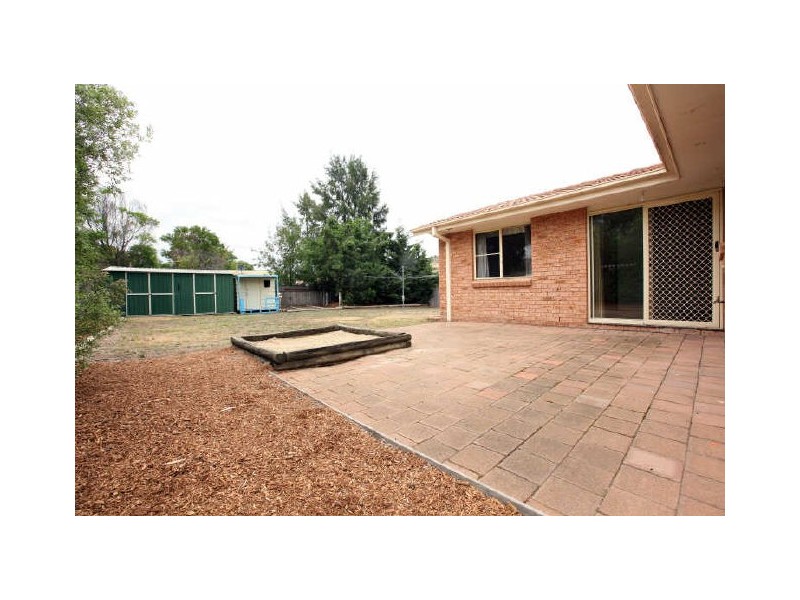 12 Doerner Place, Gordon ACT 2906