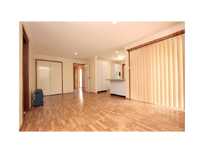 12 Doerner Place, Gordon ACT 2906