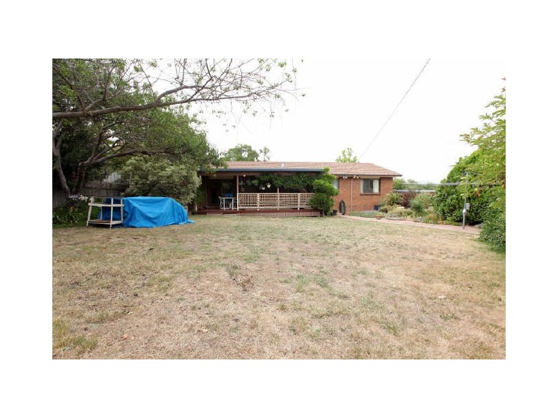 5 Sambell Place, Monash ACT 2904