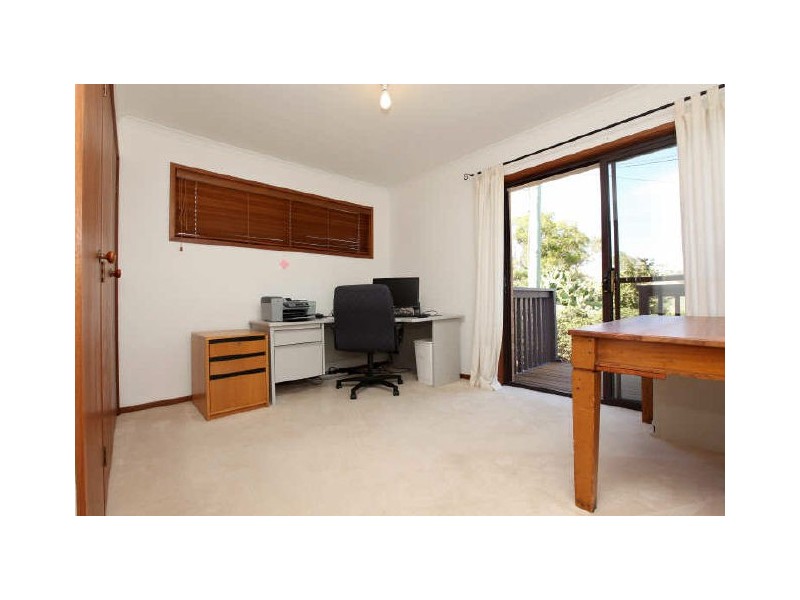 36 Schonell Circuit, Oxley ACT 2903