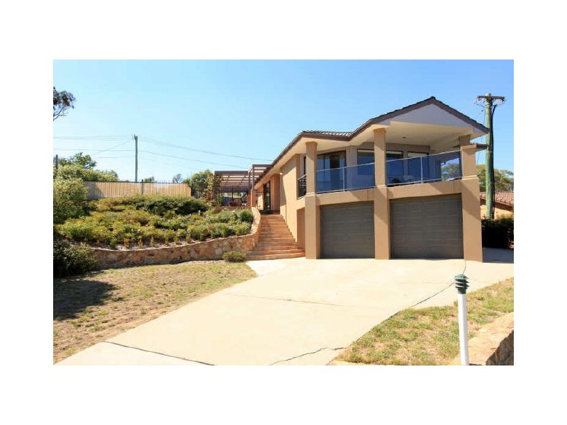 36 Schonell Circuit, Oxley ACT 2903
