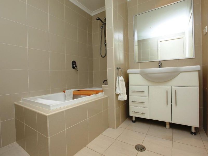 2/120 Athllon Drive “Alden”, Greenway ACT 2900