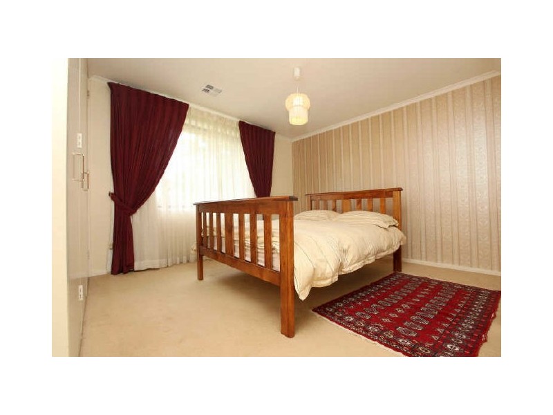 10 Severne Crescent, Kambah ACT 2902