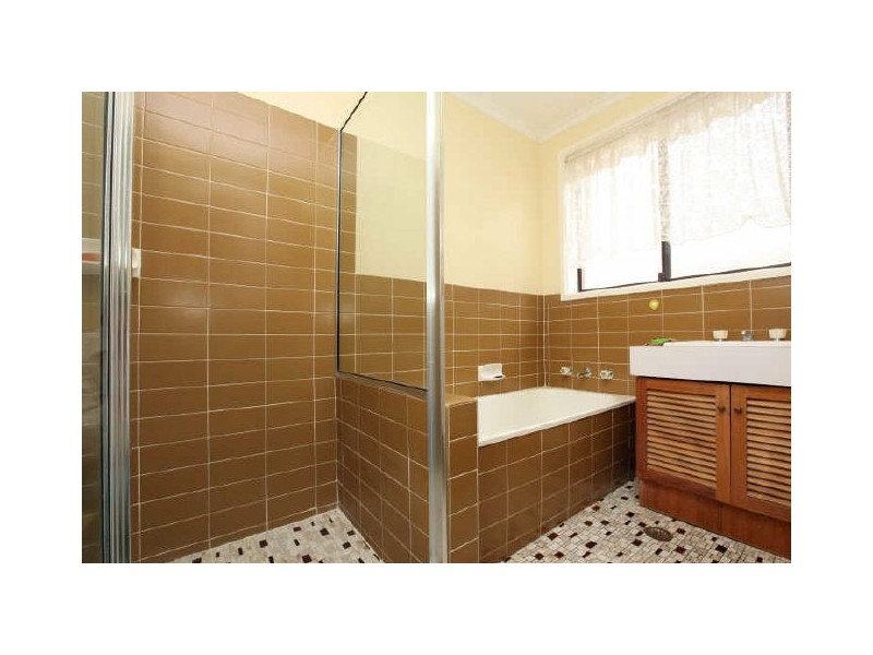 10 Severne Crescent, Kambah ACT 2902