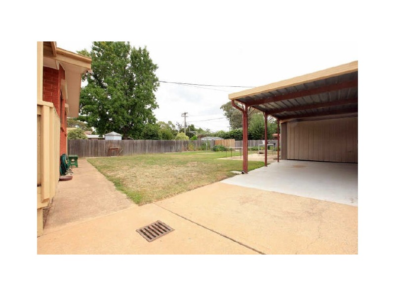10 Severne Crescent, Kambah ACT 2902