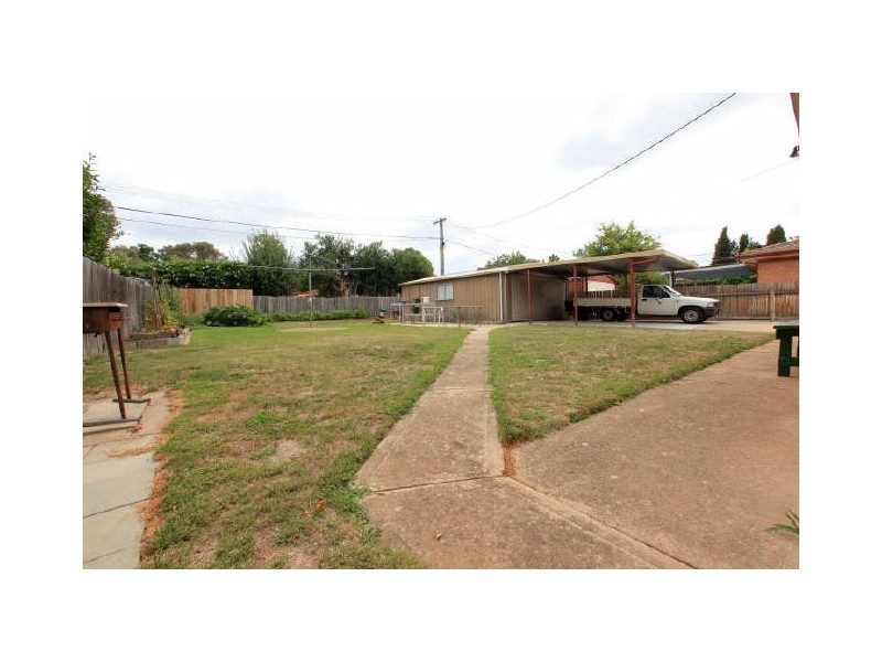 10 Severne Crescent, Kambah ACT 2902