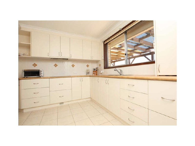 8 Tiernan Place, Kambah ACT 2902