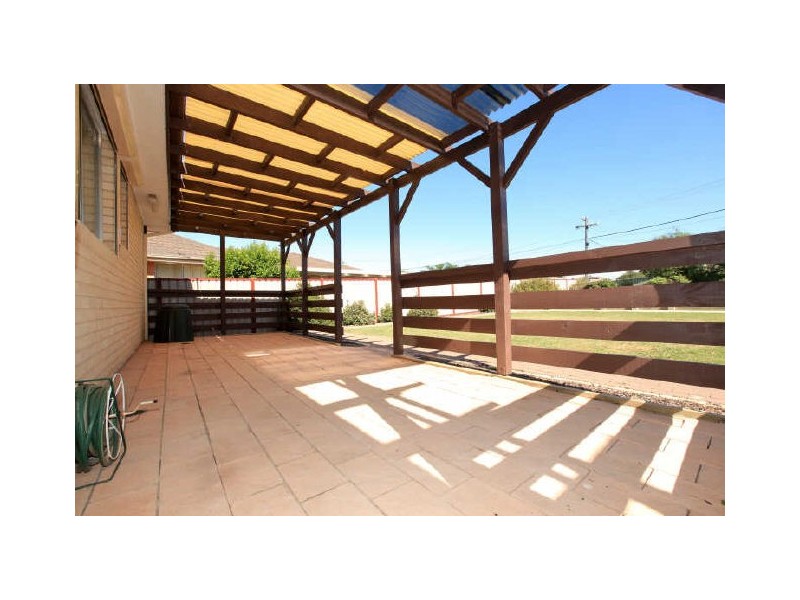 8 Tiernan Place, Kambah ACT 2902