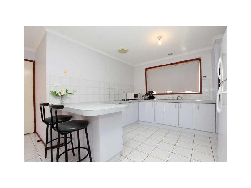 10B Hallstrom Circuit, Monash ACT 2904