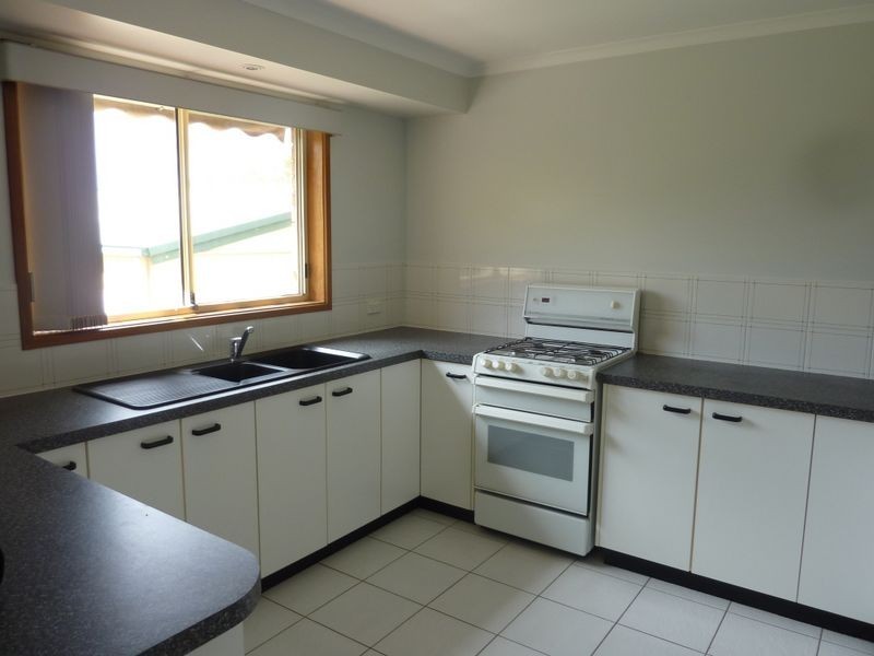 37 Bastow Circuit, Banks ACT 2906