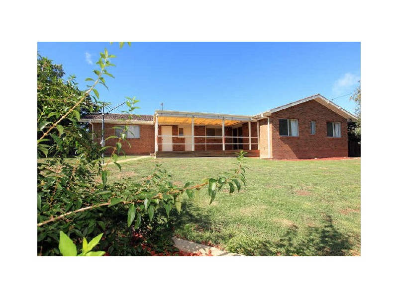 22 Leibnitz Place, Isabella Plains ACT 2905