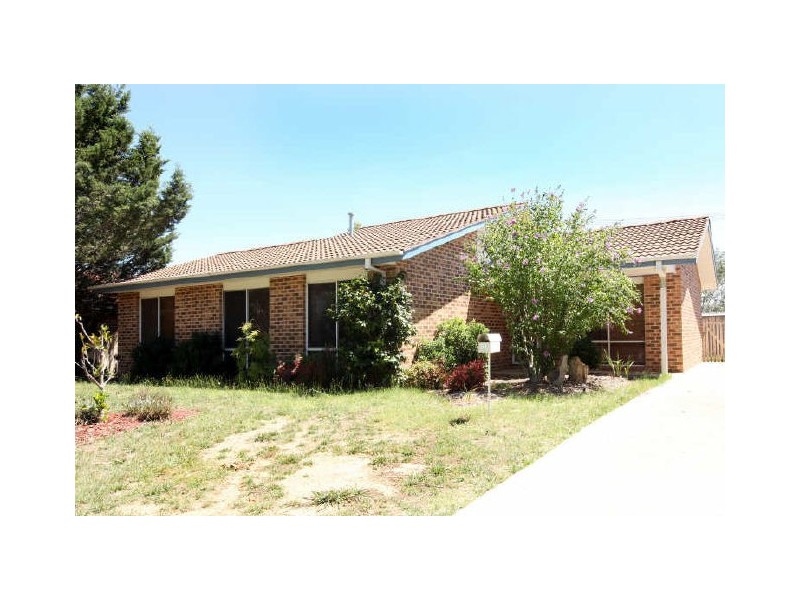 8 Kerkeri Close, Isabella Plains ACT 2905