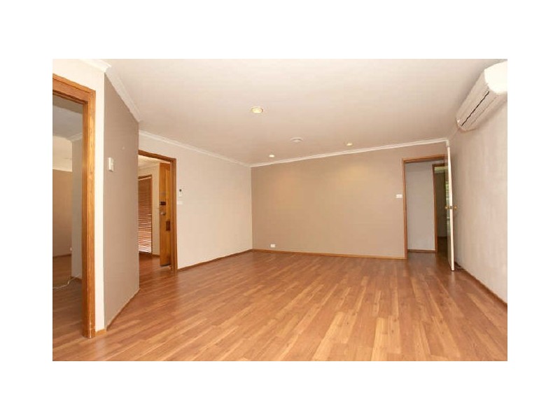 8 Kerkeri Close, Isabella Plains ACT 2905