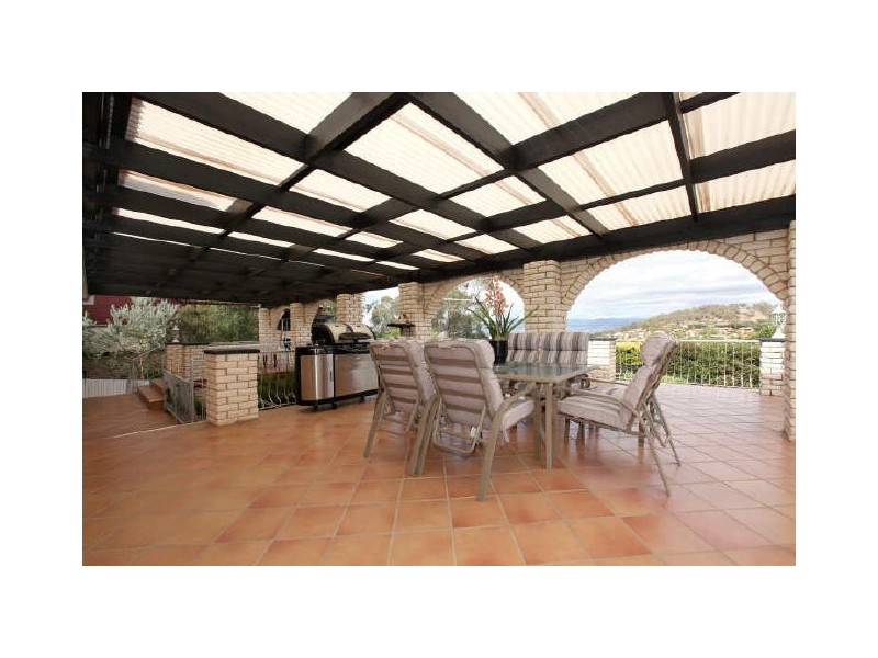 5 Beggs Place, Macarthur ACT 2904