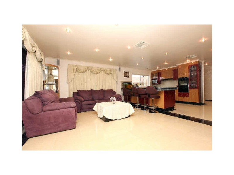 5 Beggs Place, Macarthur ACT 2904