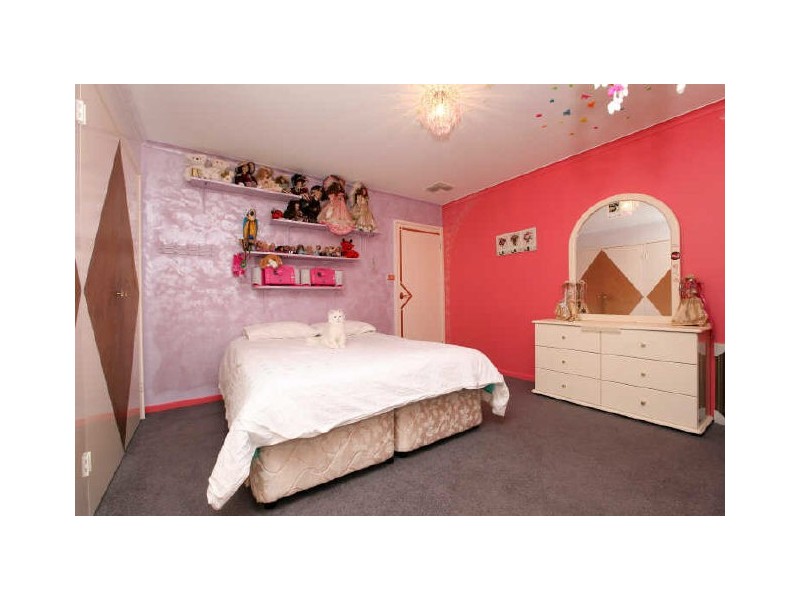 5 Beggs Place, Macarthur ACT 2904