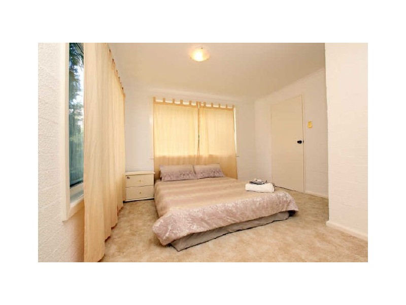 5 Beggs Place, Macarthur ACT 2904