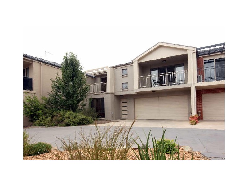 11/1 Templestowe Avenue, Conder ACT 2906