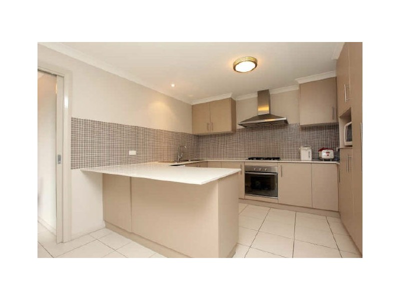 11/1 Templestowe Avenue, Conder ACT 2906