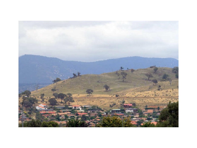 11/1 Templestowe Avenue, Conder ACT 2906