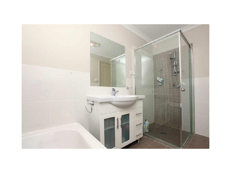 11/1 Templestowe Avenue, Conder ACT 2906